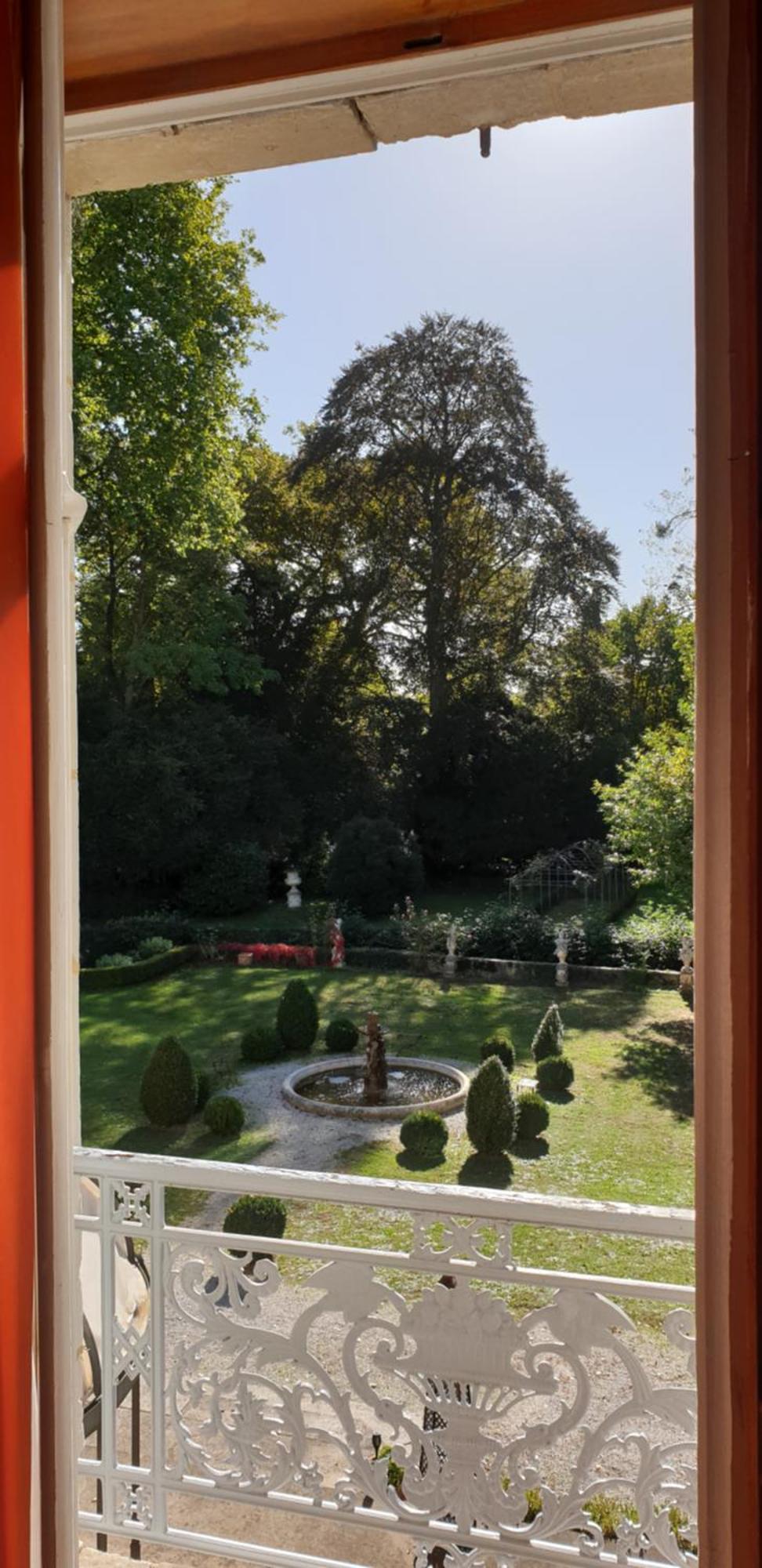 La Villa Des Arts Savigne-l'Eveque Exterior photo